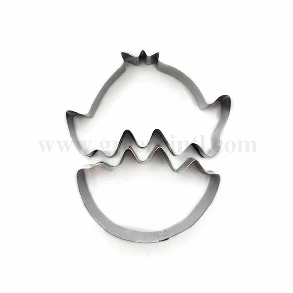 GREENS CHOICE Cookie Cutter Chick in Egg 60x55 mm