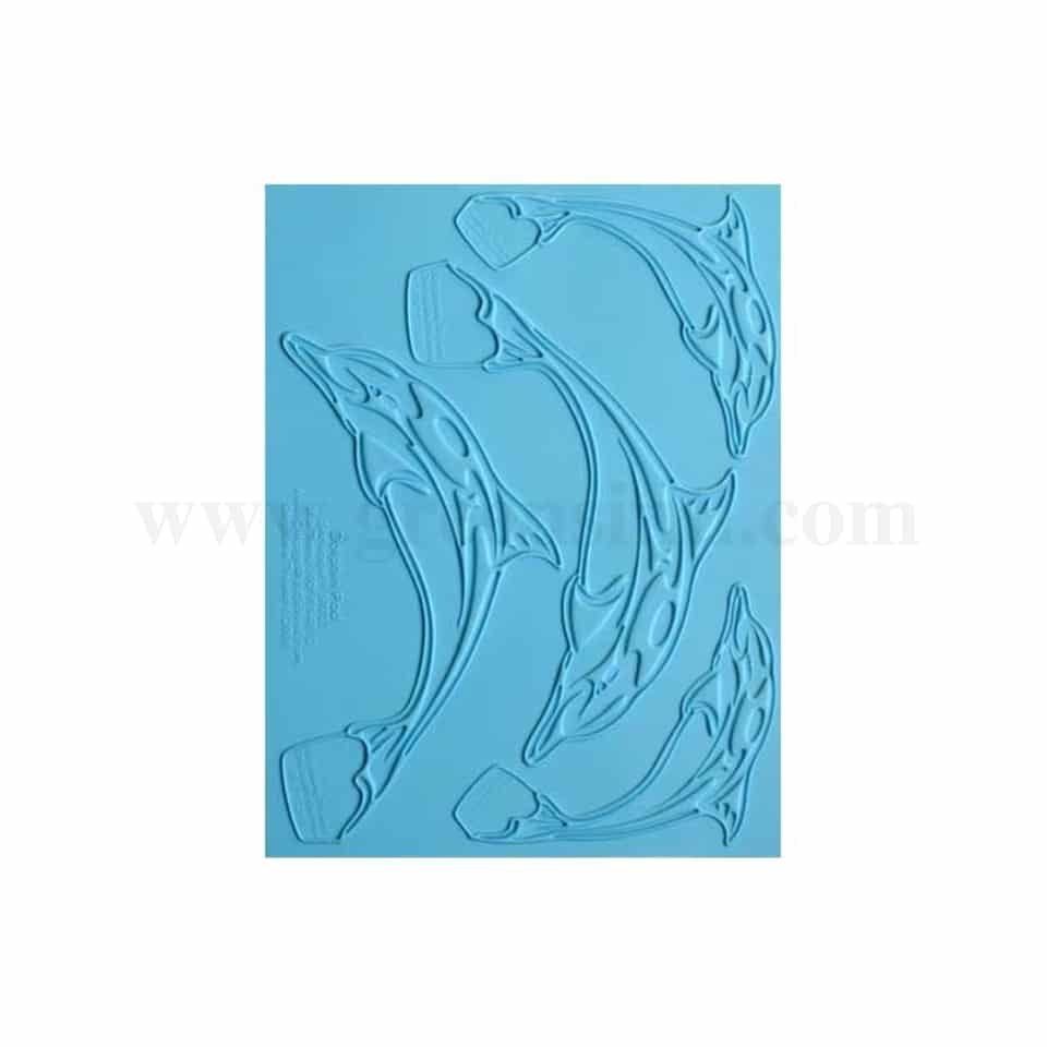 CHICAGO SCHOOL OF MOLD MAKING Dolphin Pod Showpeels 210 x 280 mm