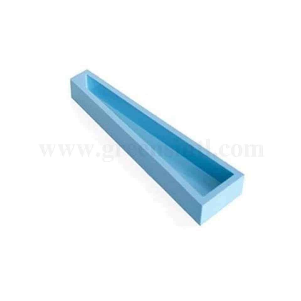 CHICAGO SCHOOL OF MOLD MAKING Small Tapered Spire 12 -300 x 50 x 30 mm