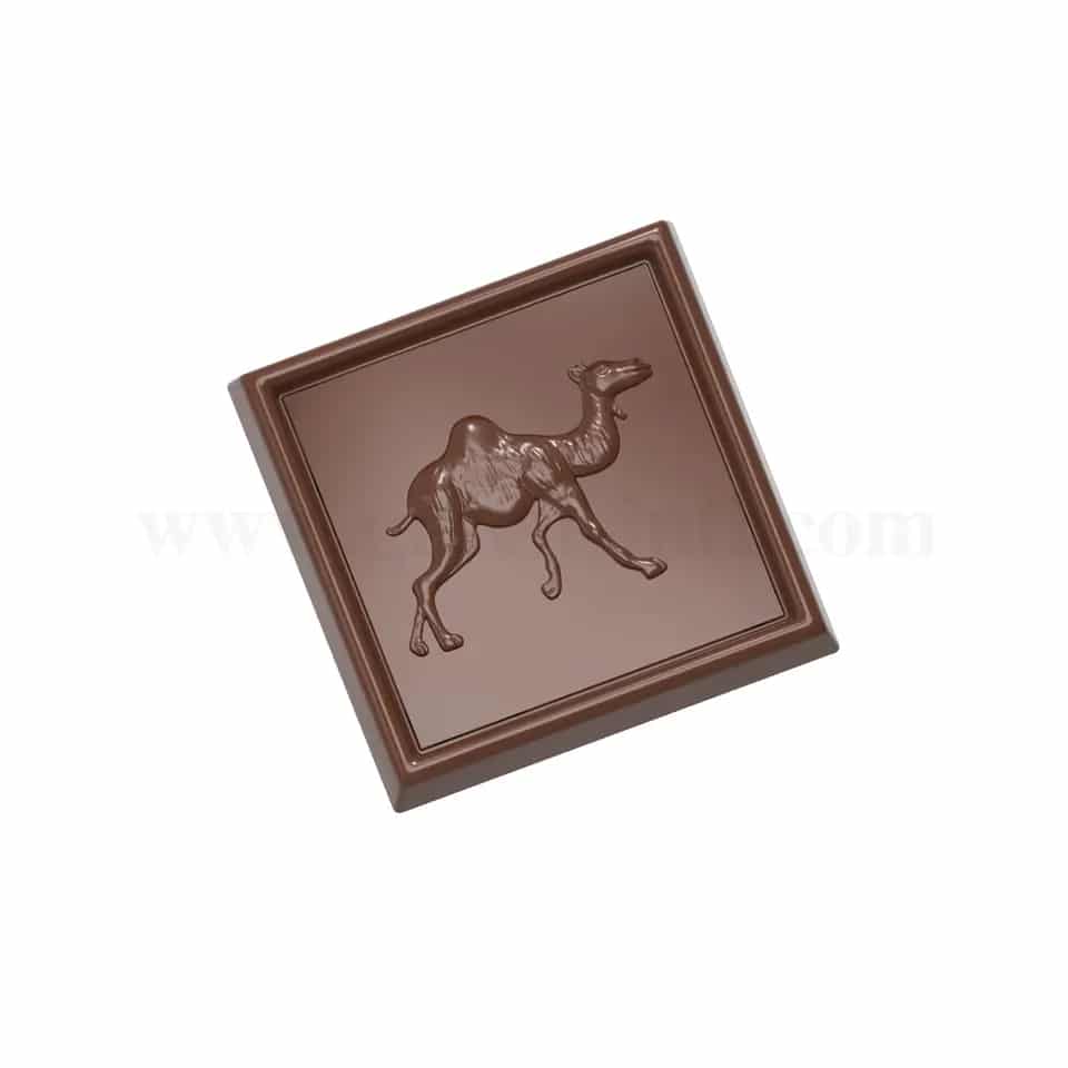 CHOCOLATE WORLD Chocolate Mould Karak Camel 34x34x4.5mm