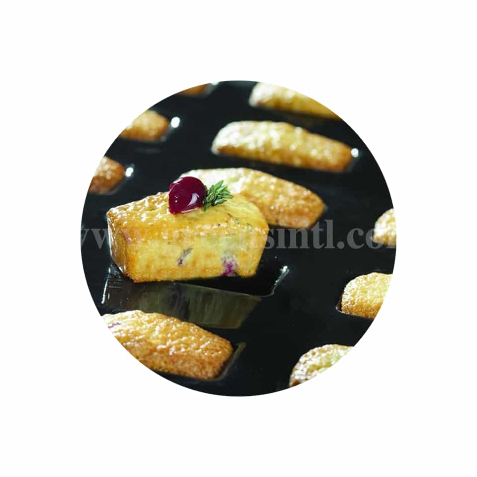 DEMARLE Flexipan Rectangular Cakes 50x25mm, 28 Indents