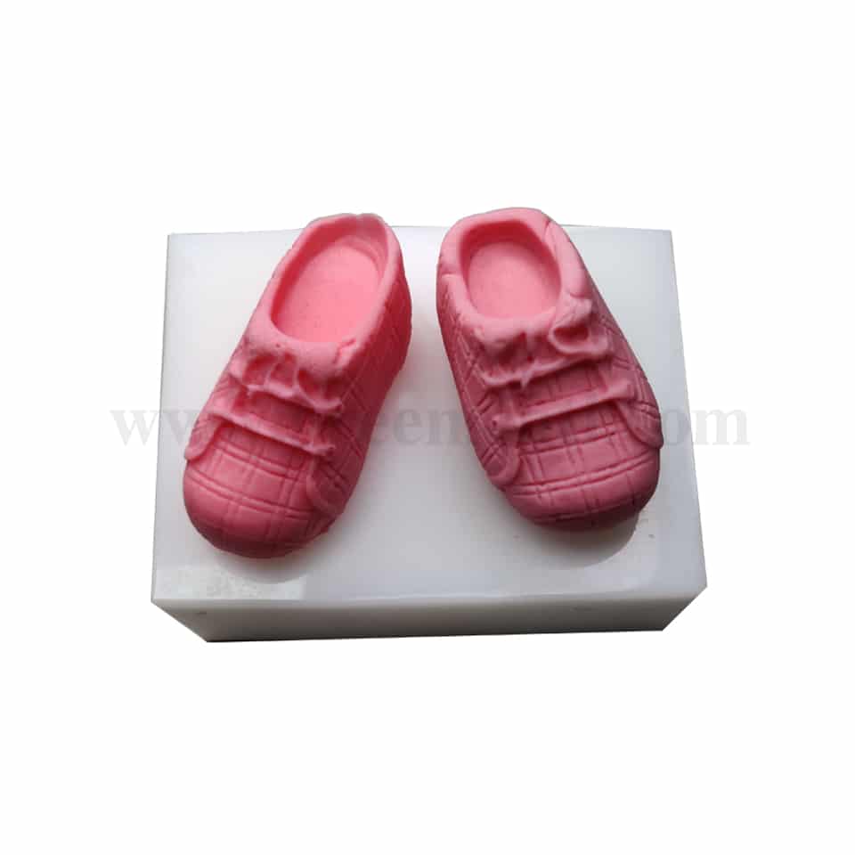 GREENS Silicone Mould Baby Shoes 75 x 60 mm
