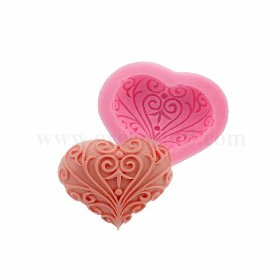 GREENS Silicone Mould 3D Embossed Heart 63 x 75 mm