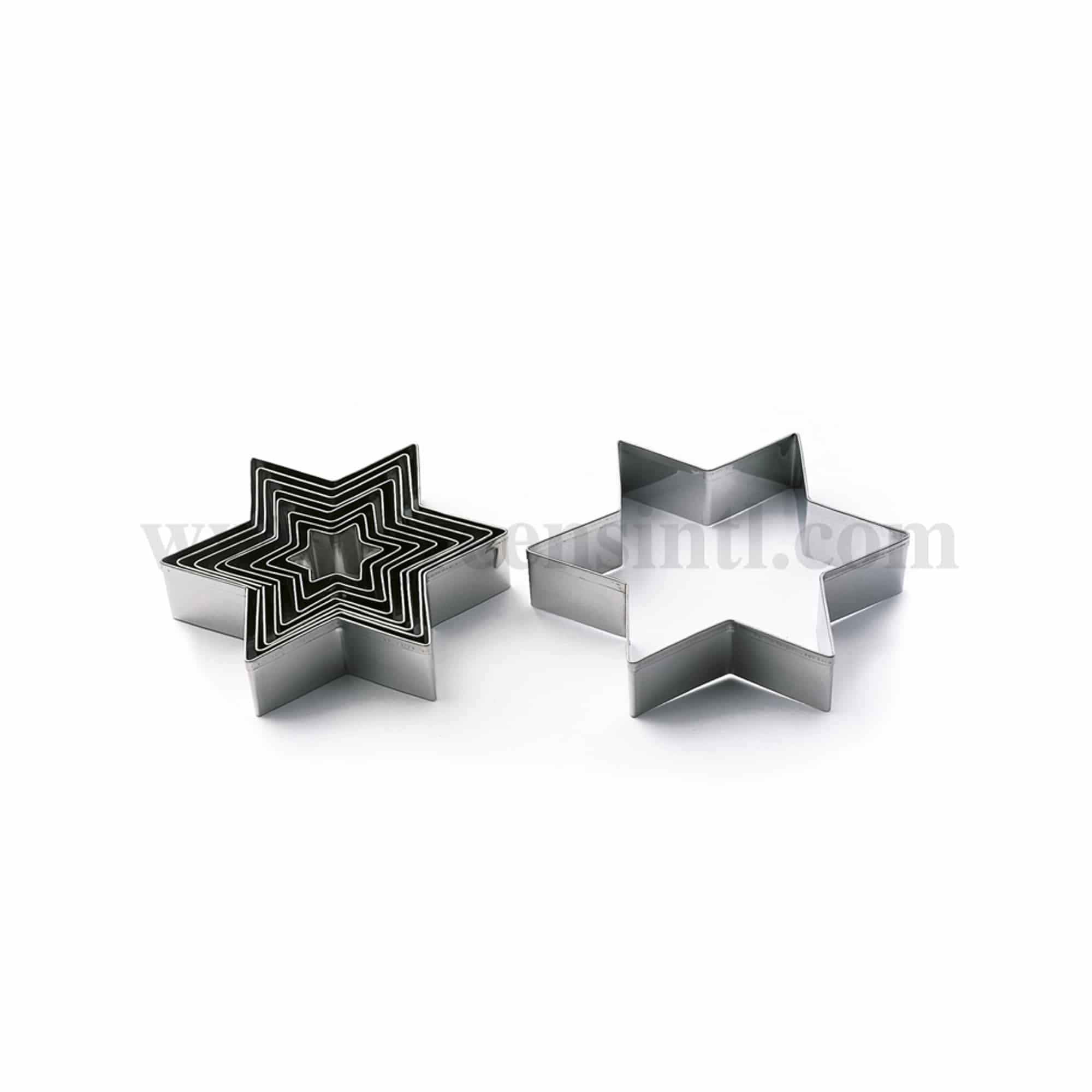 MARTELLATO Point Star Pastry Cutter Set of 9