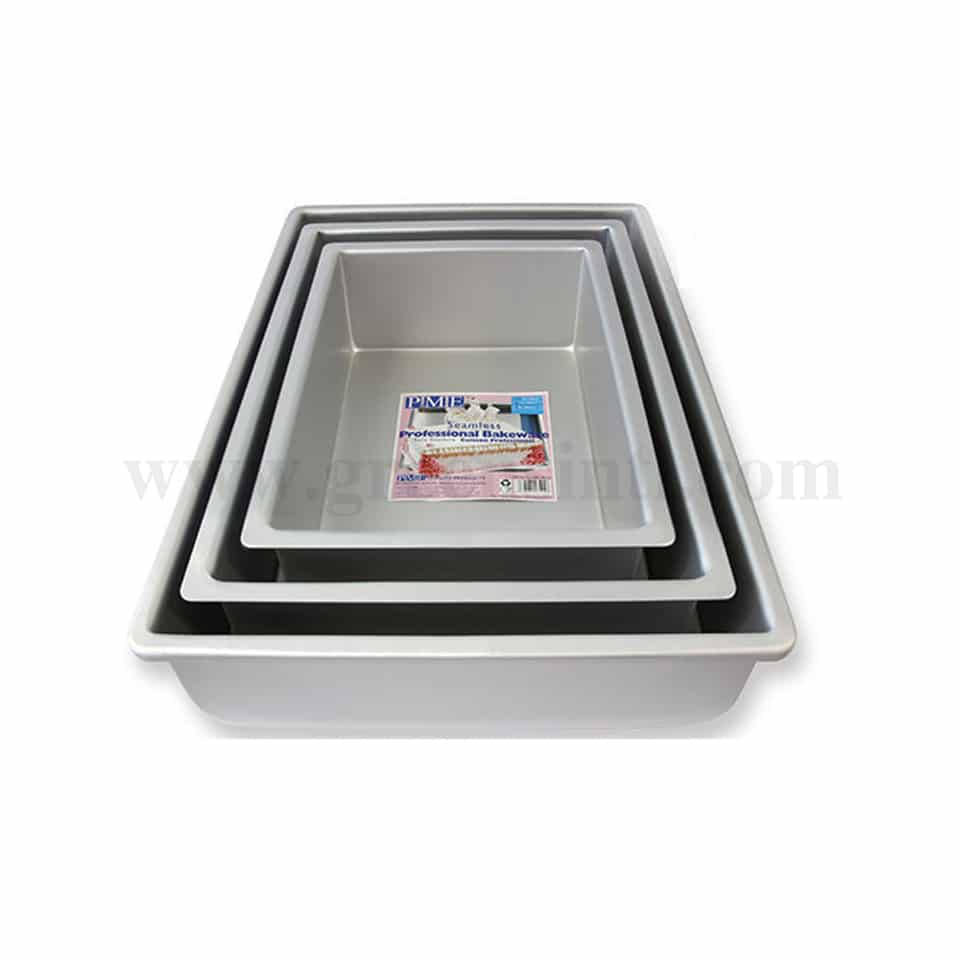 PME Oblong Cake Pan 203 x 304 x 101mm / 8 x 12 x 4 Inch