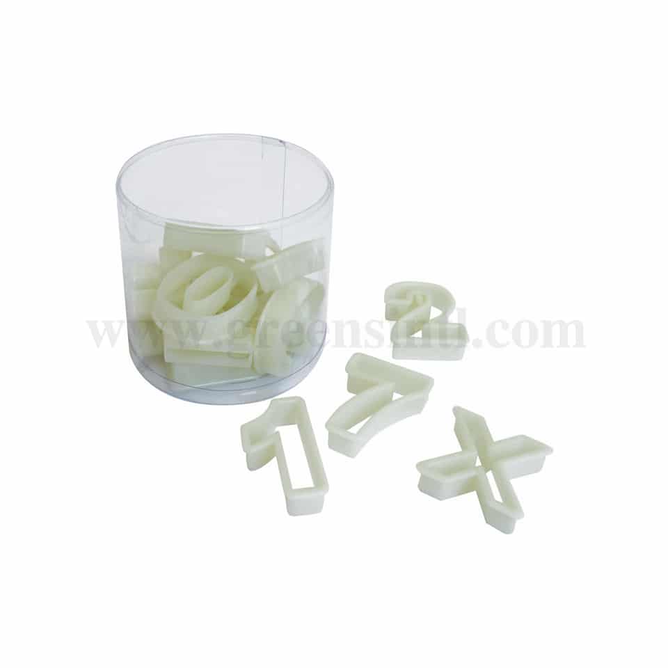 SCHNEIDER Set of Pastry Cutter Numbers Set of 27