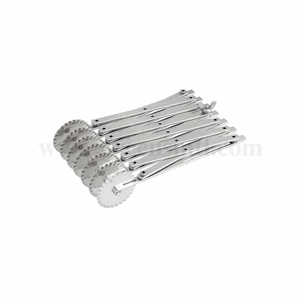 THERMOHAUSER Expandable Dough cutter 7-piece, wavy, one-sided-D 55 mm