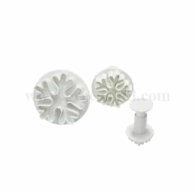 GREENS CHOICE Plunger Cutter Snowflakes Set of 3