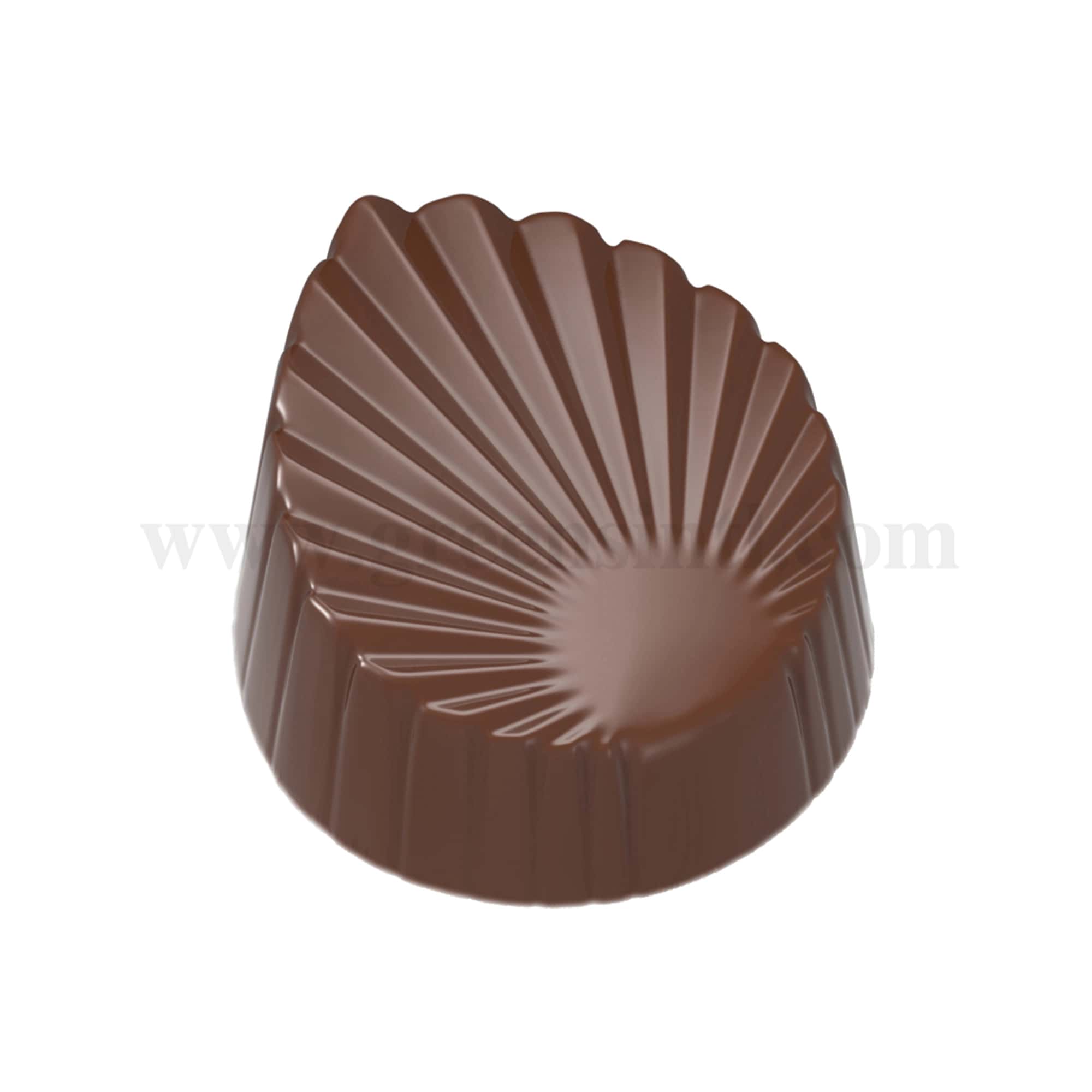 CHOCOLATE WORLD Chocolate Mould Leaf Pleated 33.5 x 30.5 x h 19 mm - 21 ind